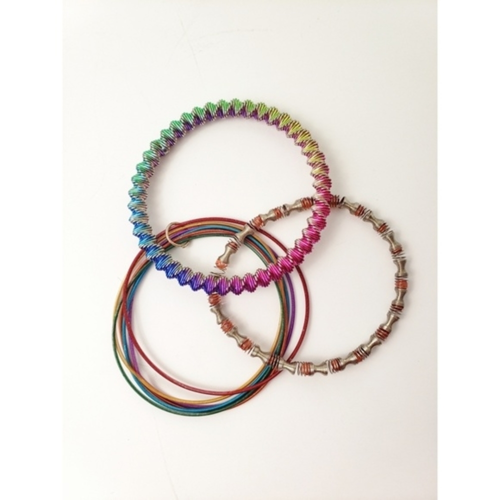 Colorful Bracelet Bundle - Picture 4 of 6